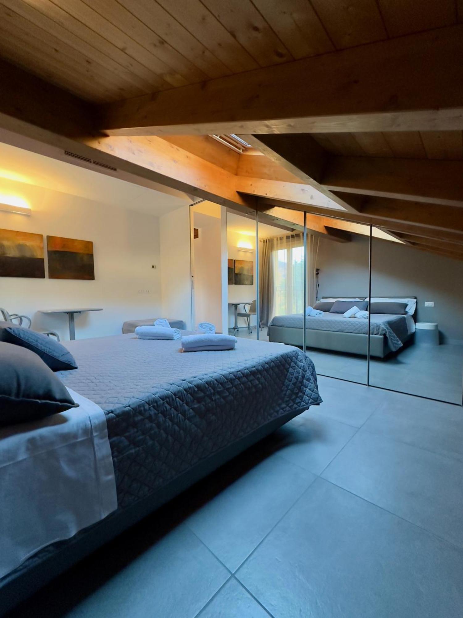 Residence Matilde Oliveto Lario Ngoại thất bức ảnh